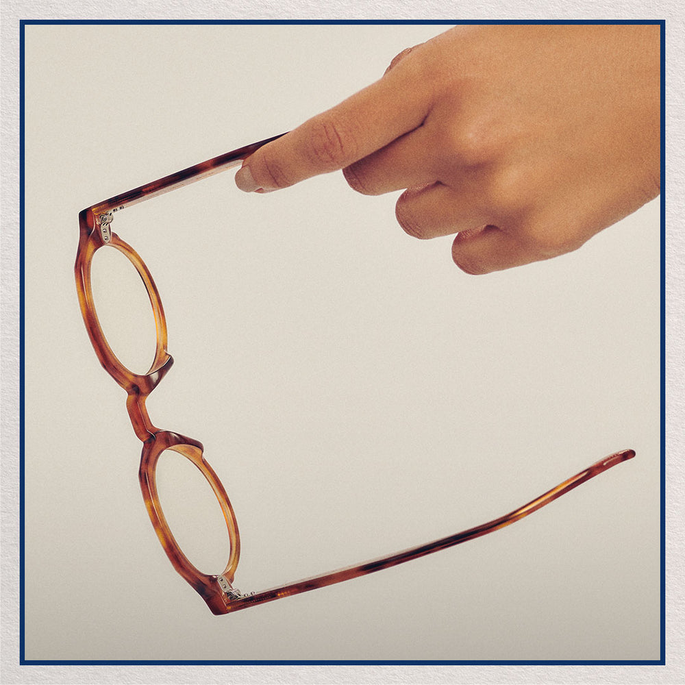 Aproveite óculos de grau com até 60% de desconto durante todo mês de novembro.